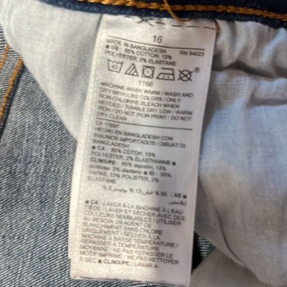 Old navy rockstar super skinny raw hem bottom jeans size 16. - Picture 3 of 8